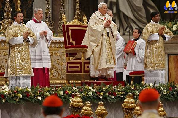 Papa Bento - Homilia do Natal 2012