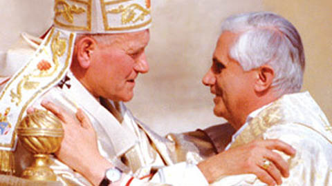 Papa João Paulo II e Bento XVI